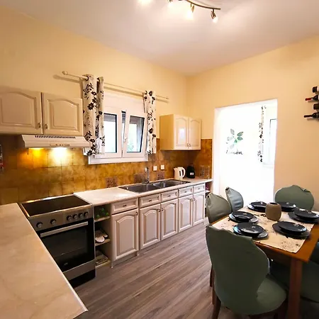 Corfiota Sourina Holiday home *